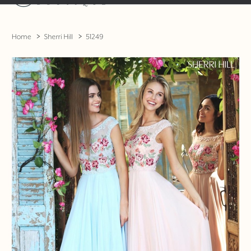 Sherri Hill dress size 0 no stain or rip. 
Waist 11.5 inches 
Length 56 inches